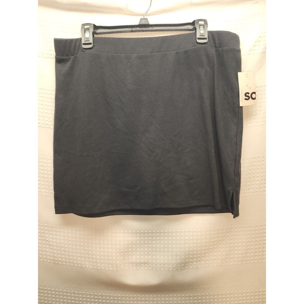 SO Juniors Size 1x Mini Skirt Black Pull On Elastic Waistband Stretch Short 4990
